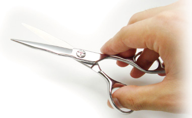 軽く感じる」を体験 ZK | +鋏屋の無印