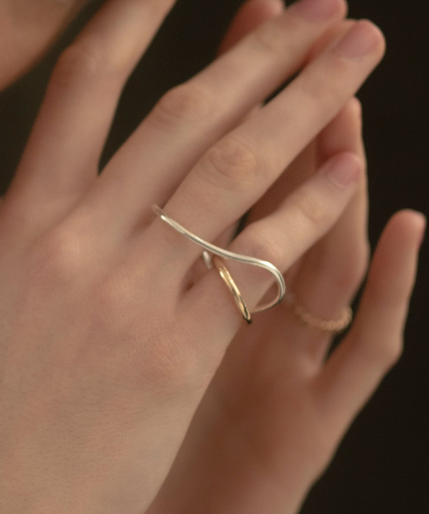 Nuance Double Finger Ring | 大人のための毎日使えるリング通販