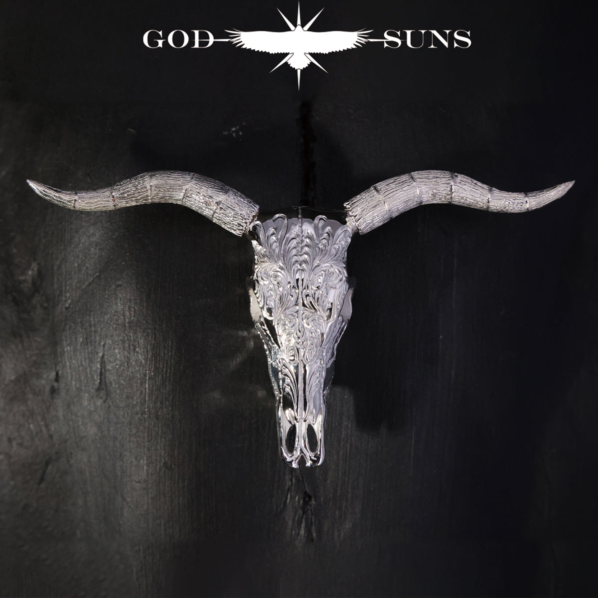 唐草全彫りロングホーンスカルペンダント ～SV角タイプ～ 大 – GOD SUNS