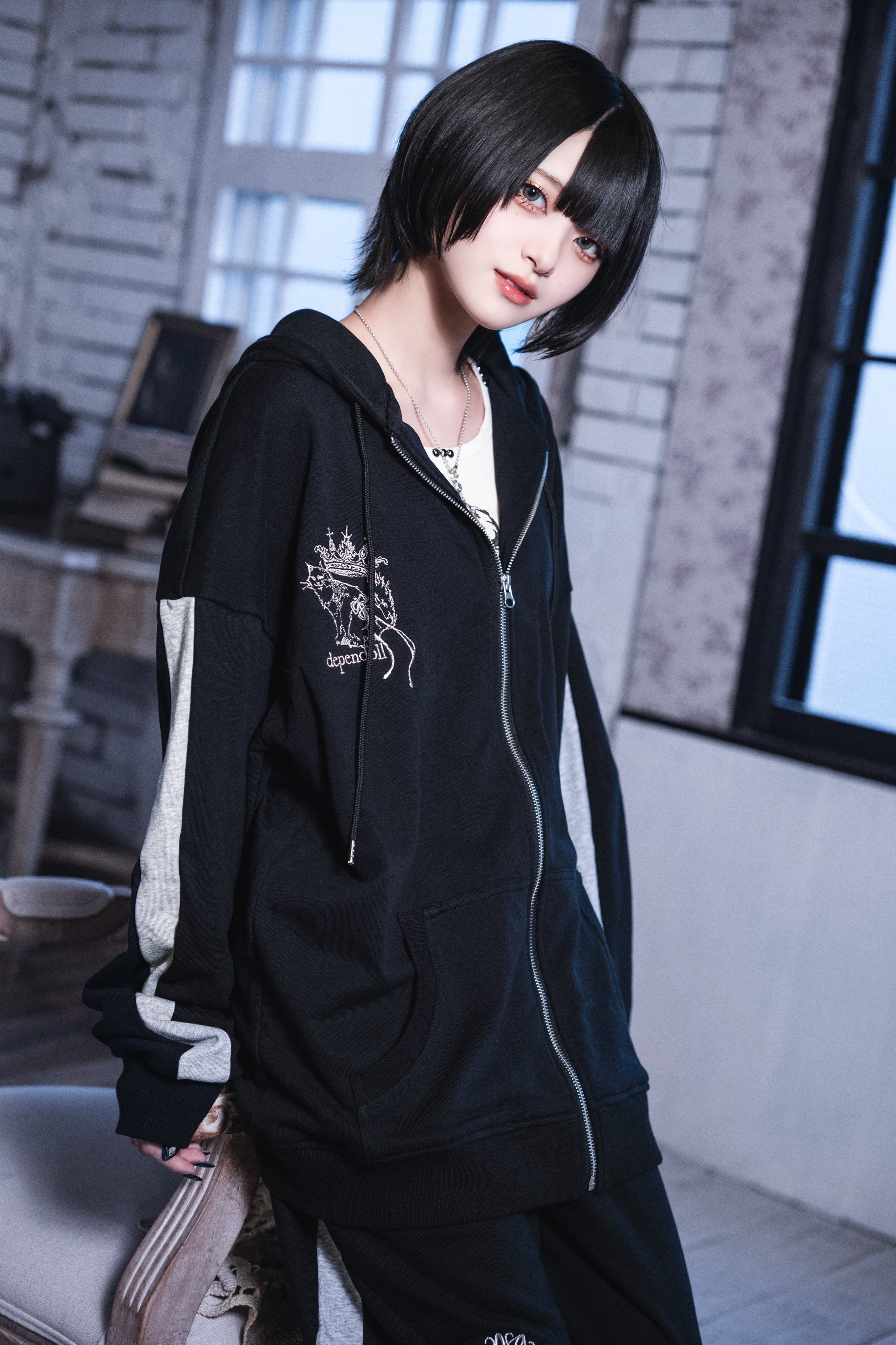 sideline zip hoodie black