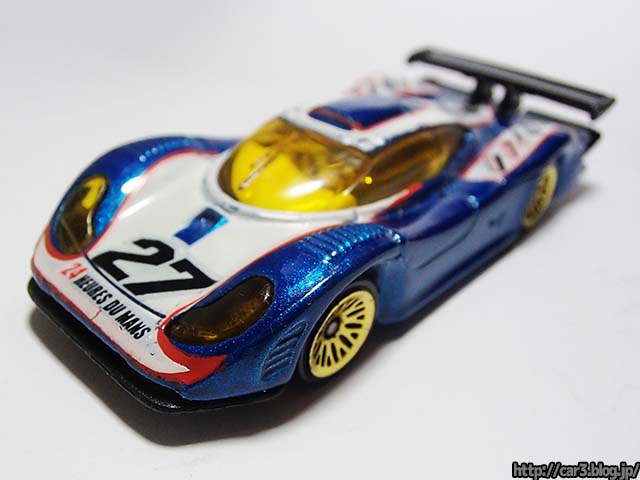 ホットウィールミニカーのポルシェ911GT1はヘッドライトがクリア
