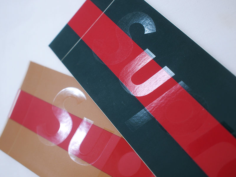 Supreme 'Gucci Box Logo Sticker'グッチ ボックスロゴステッカー 2色