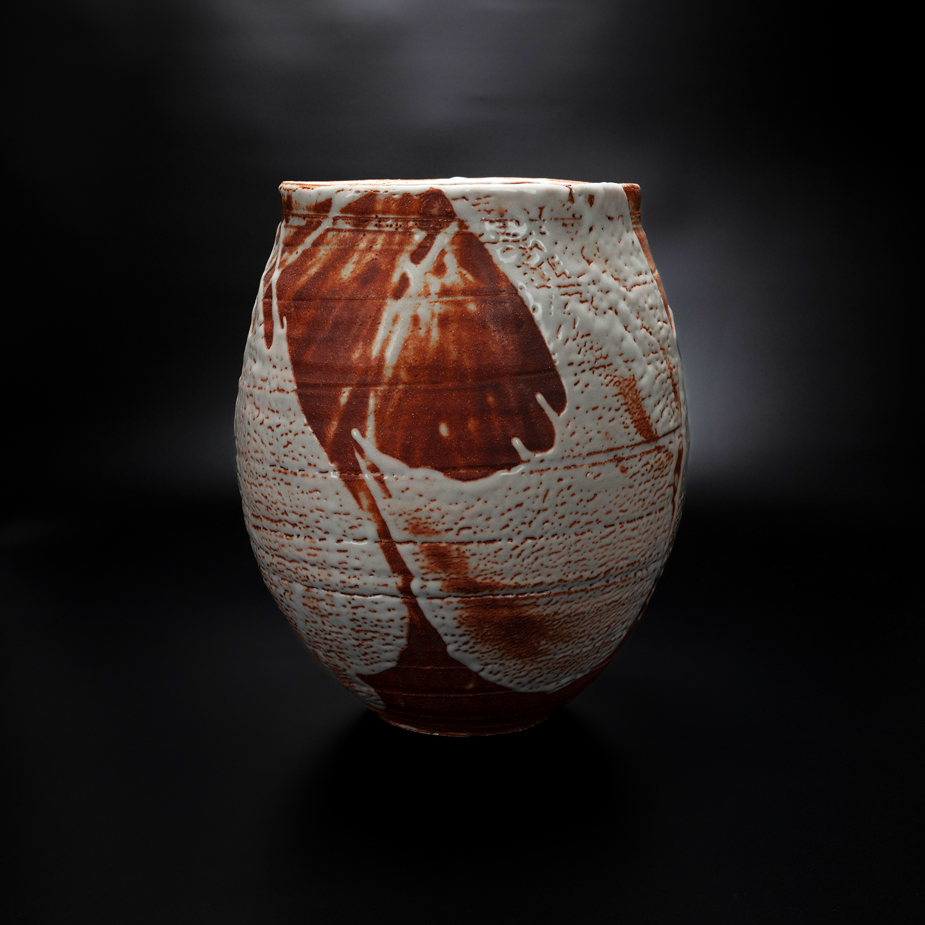 志野壺｜日本伝統が息づく唯一無二の陶芸アート