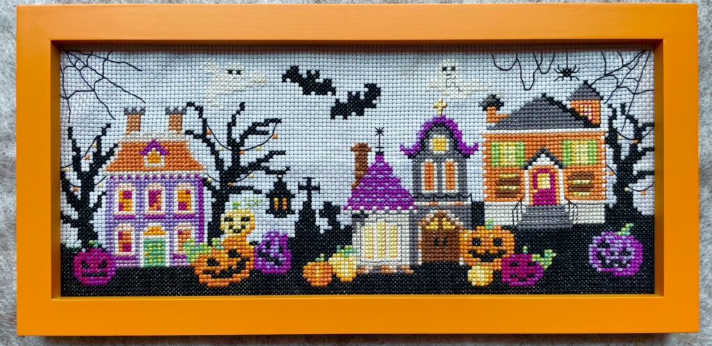 ハロウィンタウン｜クロスステッチフレーム | 針と糸.fun