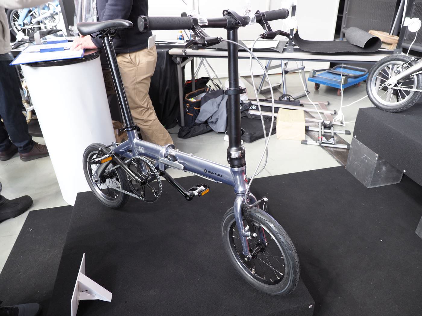 RENAULT MAGNESIUM 6 (MG-FDB140)」輪行で週末の過ごし方を変えよう