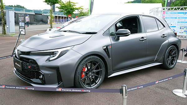 トヨタ GRカローラ モリゾウエディション プロトタイプ マット