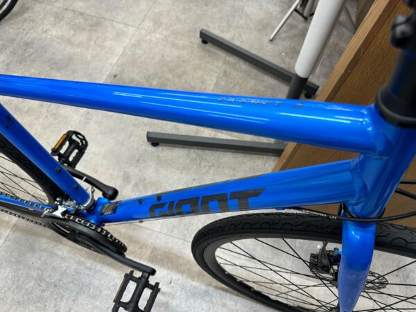 福岡店入荷情報】クロスバイクといえばやはりこれ！GIANT ESCAPE R