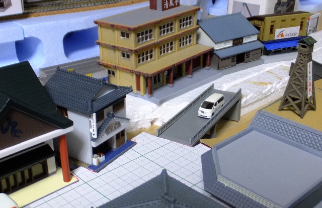 温泉街のある複線レイアウト ～Kaji's Cafe～