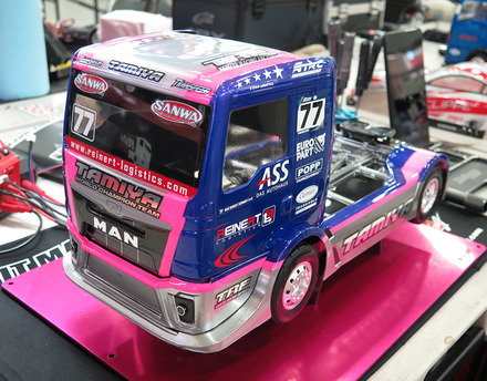 feca9002-s.jpg