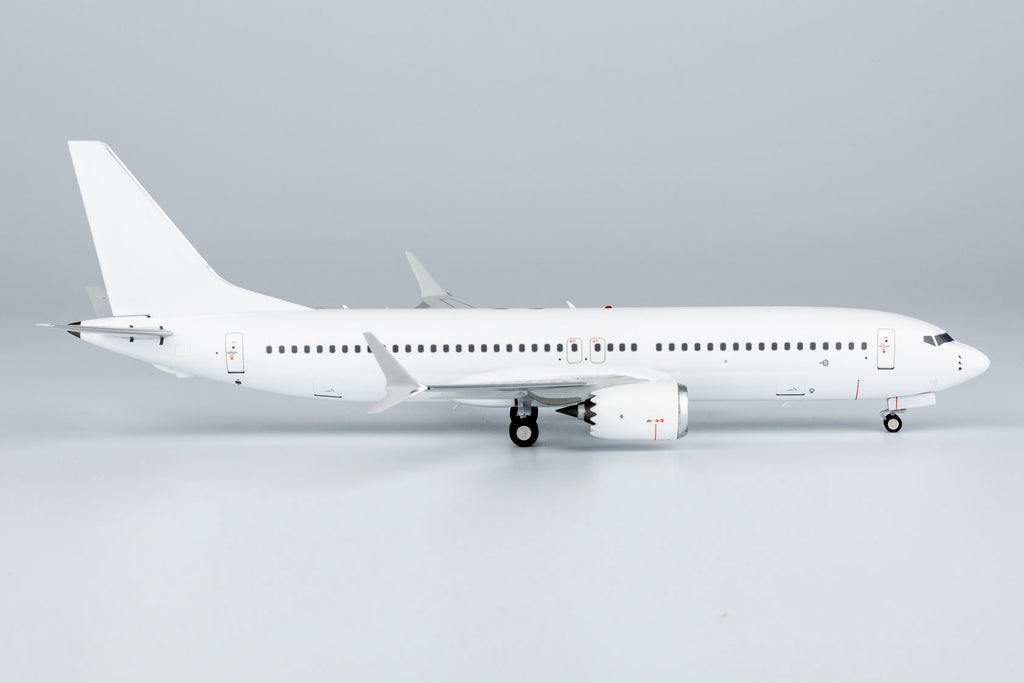 Blank/White Boeing 737 MAX 8 NG Model 92000 Scale 1:200 – PandaFox