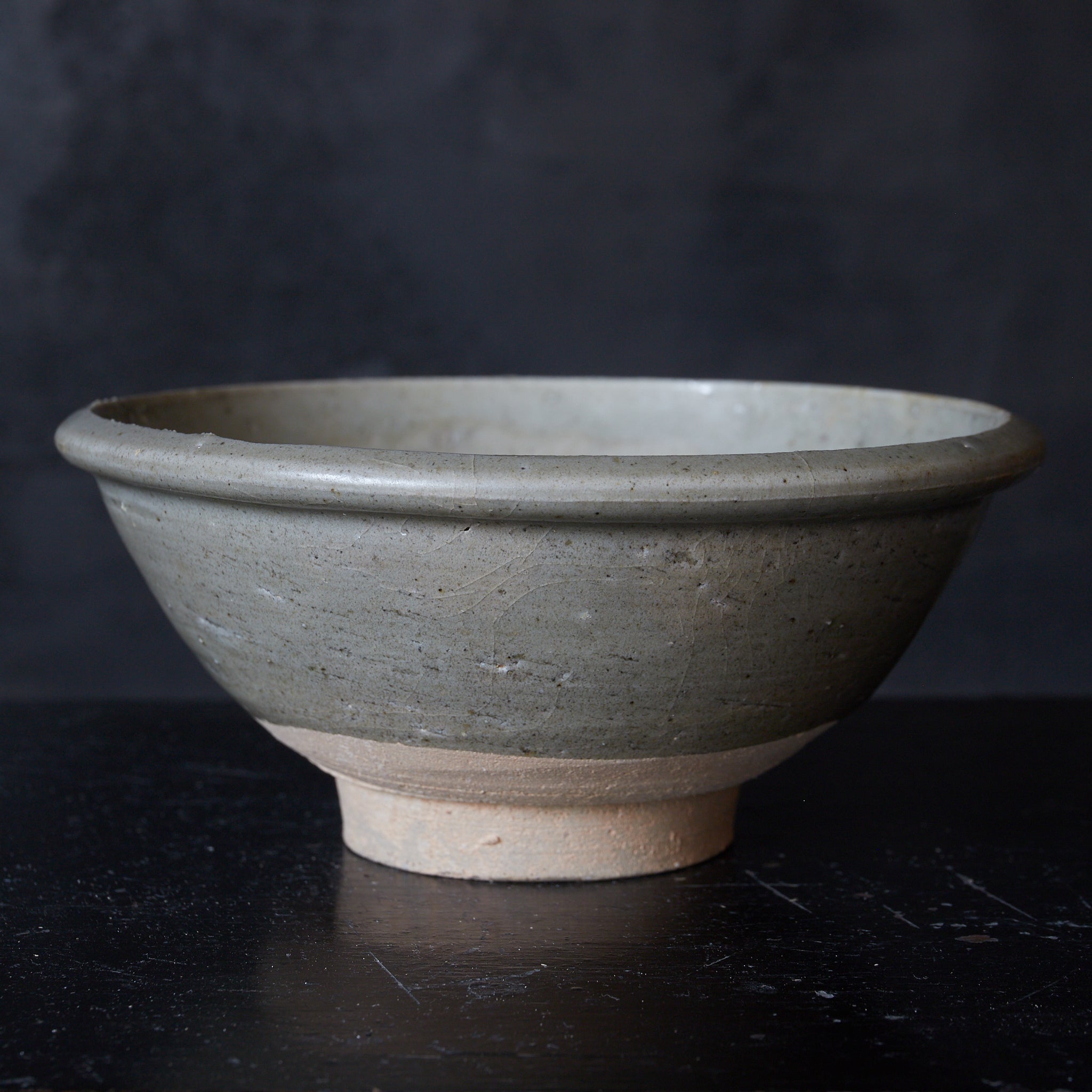 宋代–元代 龍泉窯 青磁茶碗（960–1368CE） | 入蘆花（ロカニイル）