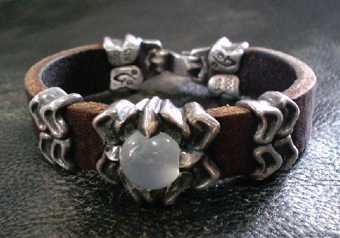 Nagual / ナグァール ムーンストーン デザートブレスレット ～N氏から