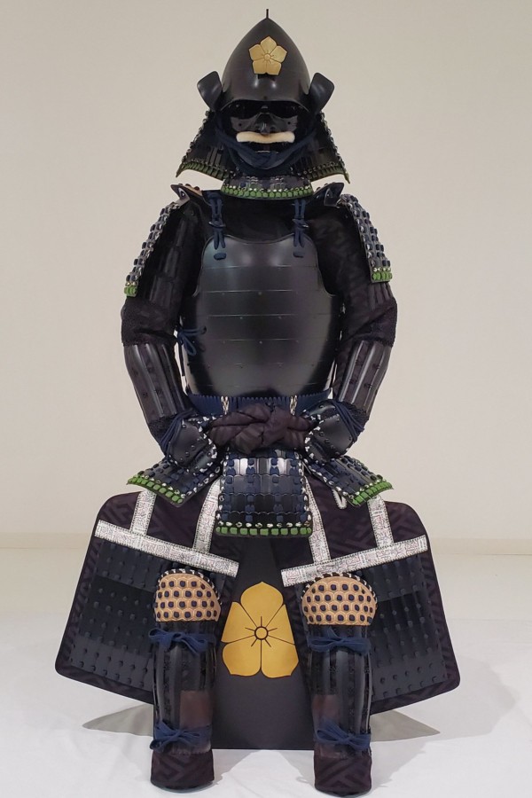 鎧兜甲冑等身大】明智光秀桔梗紋 鋲綴二枚胴具足 | 甲冑工房 武寿