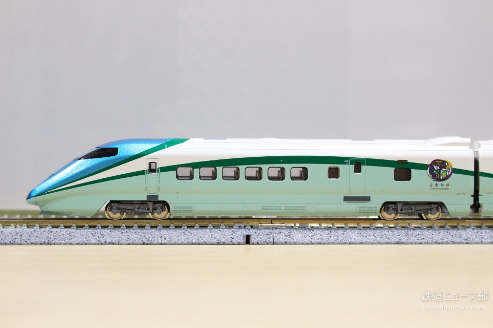 KATO E3系700番台「とれいゆ つばさ」タイプ試作品レビュー | 鉄道