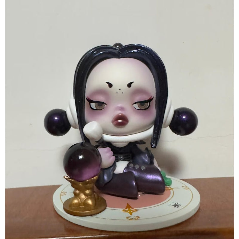 Skullpanda X The Addams Family Series Dark Night Morticia – TOYSEZ