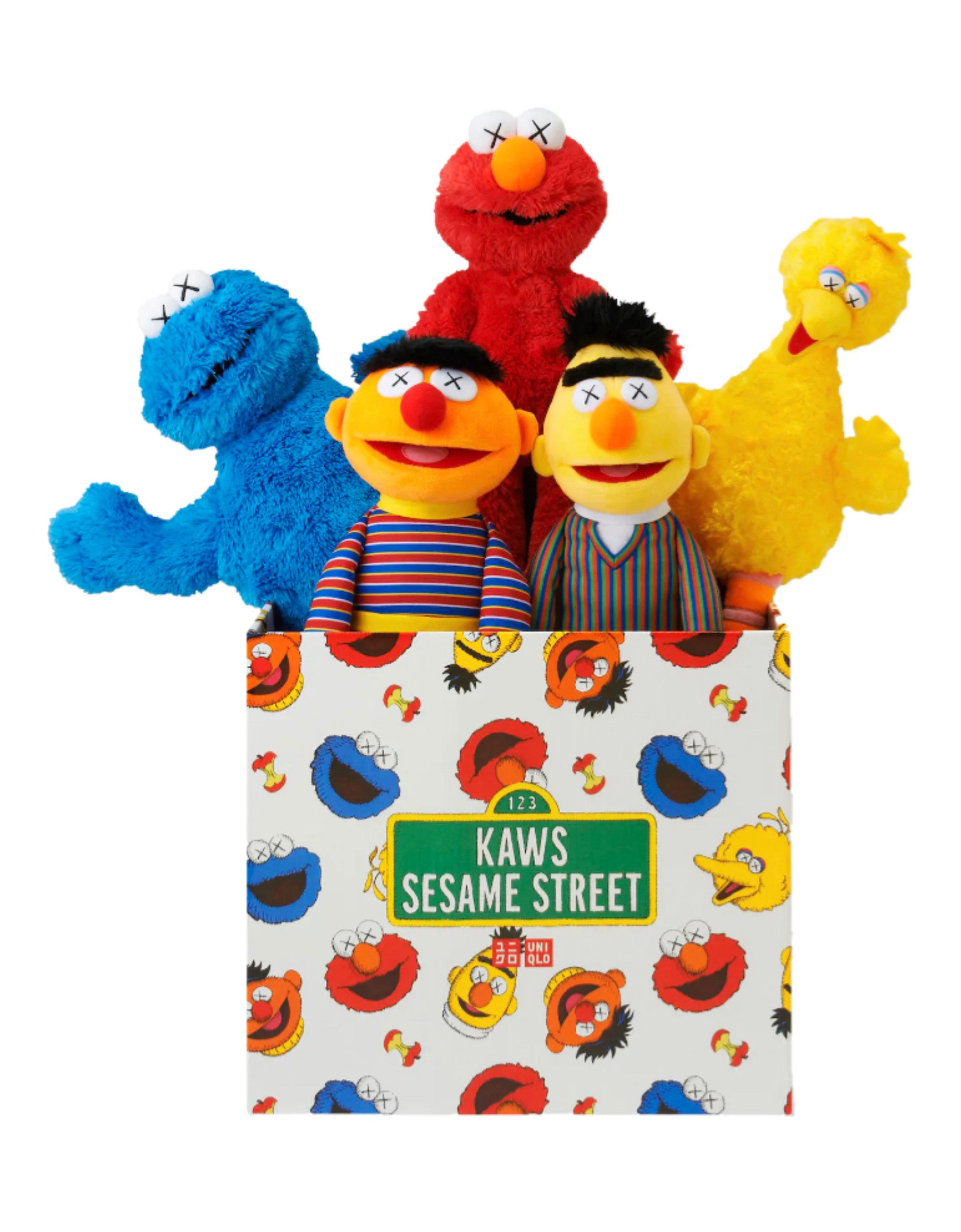 KAWS - Sesame Street Uniqlo Plush Set of 5, 2018 – TOY TOKYO