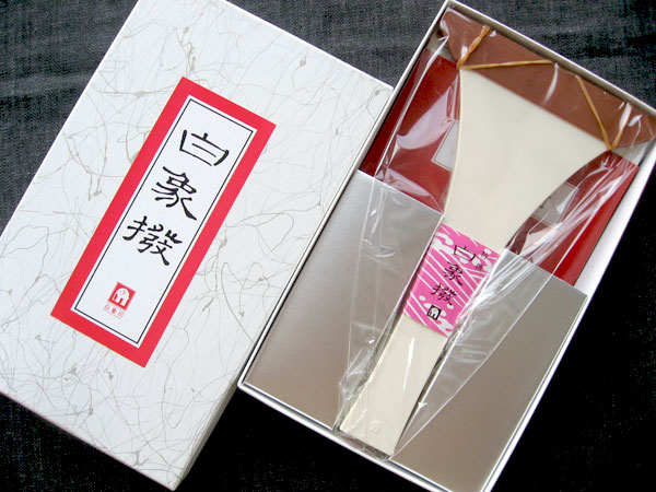 和楽器 ＞ 三味線 付属品 小物 ＞ 白象 長唄三味線撥(バチ) 練習用
