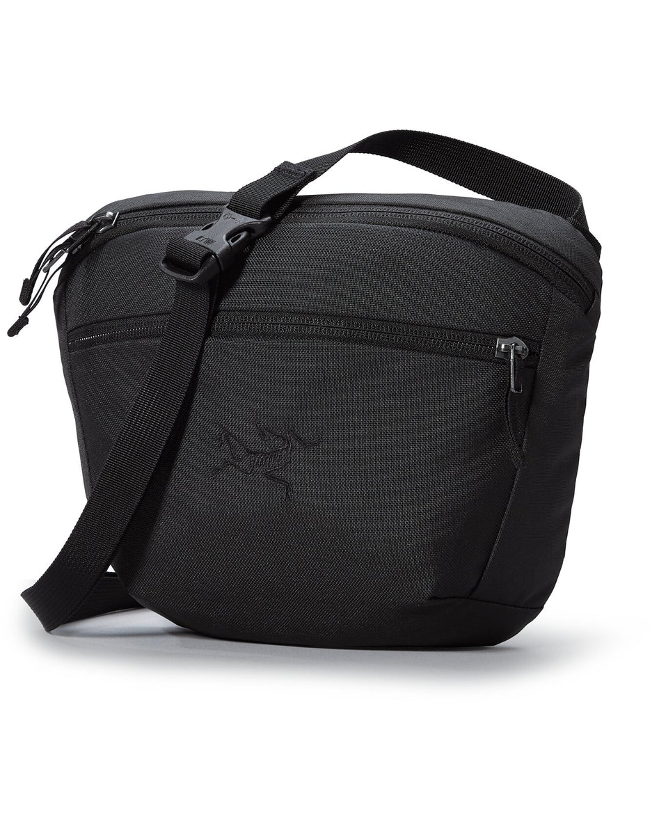 Mantis-2-Waist-Pack-Black-
