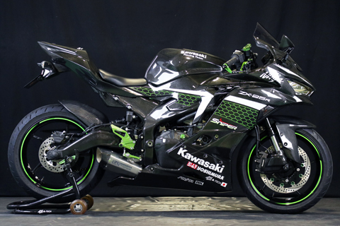 Ninja ZX-25R (2020-) フロントフェンダーSPL --