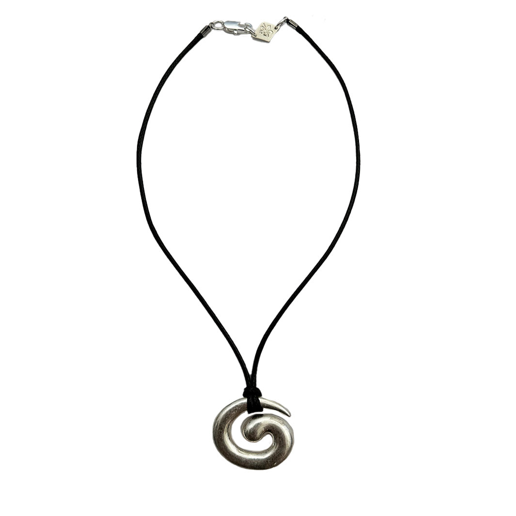 Silver Swirl Necklace – Briwok