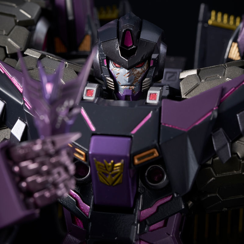 株式会社フレイムトイズ FLAMETOYS CO.,LTD | 鉄機巧 KURO KARA KURI