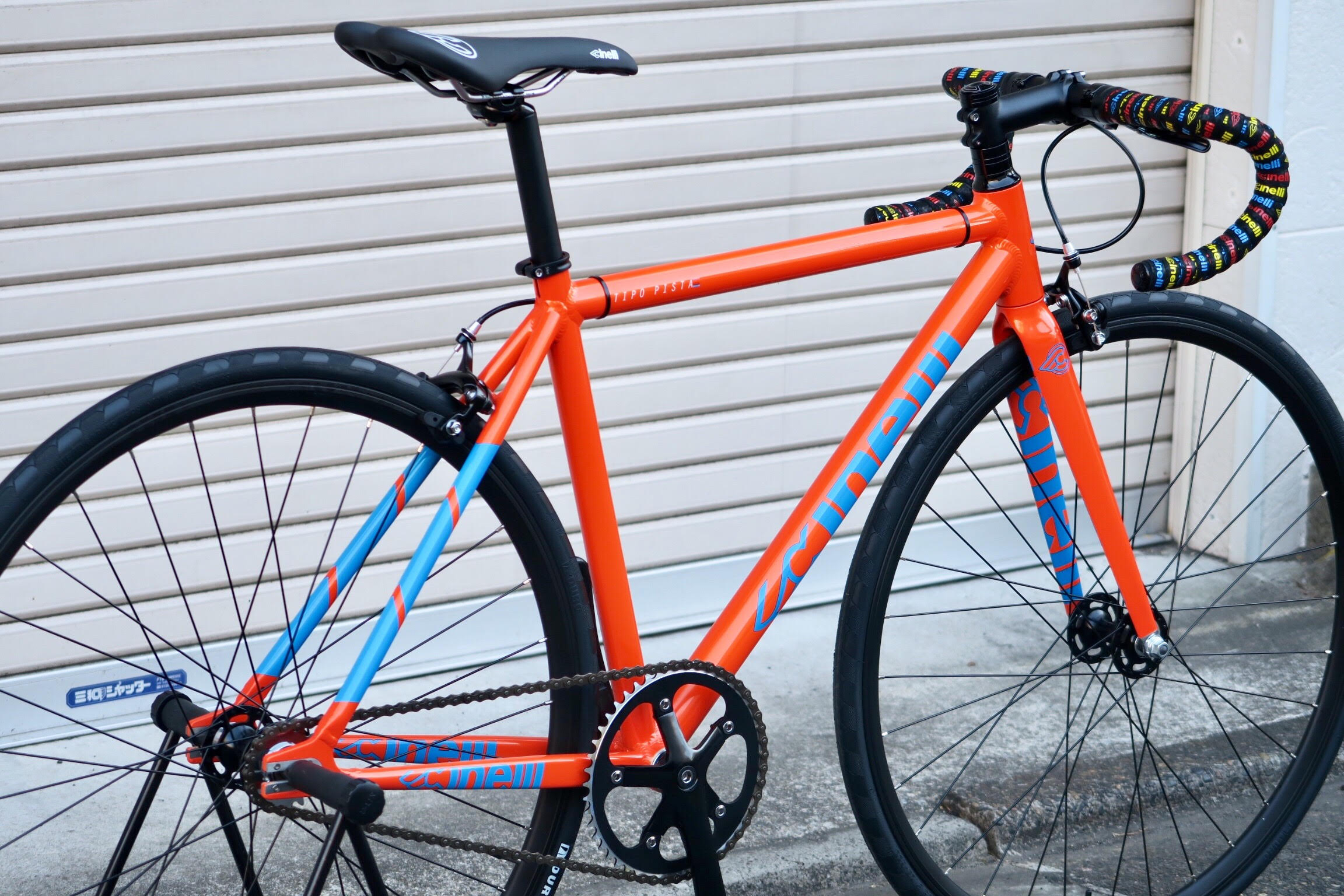 Cinelli【Tipo Pista】限定NEWカラーが入荷！ - 自転車雑貨 FLIP＆FLOP