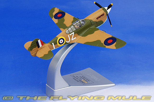 Corgi AA35202 - P-40 Warhawk Diecast Model, RNZAF No.15 Sqn