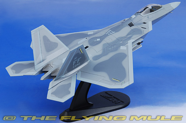 Hobby Master HA2801 - F-22 Raptor Diecast Model, USAF 1st FW, 27th