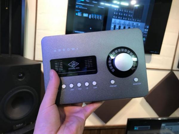 Universal Audio / Arrow 発売！ | イシバシ楽器スタッフブログ