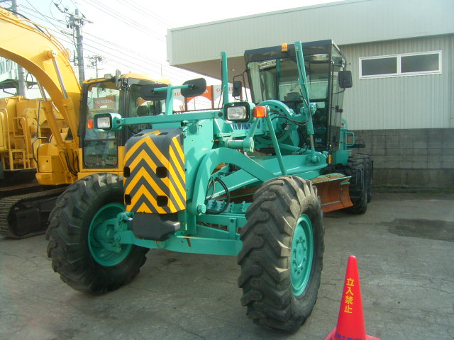 モーターグレーダー GD655の操作 - KYOWA 建設機械の販売から修理