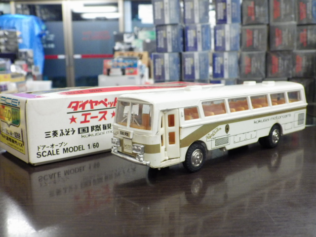 ミニカーショップグローバル - バス＆トラック＆その他