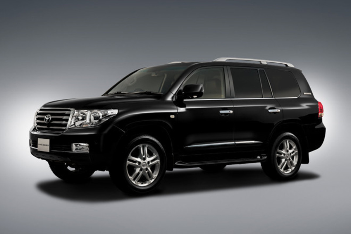 トヨタ ランドクルーザー50周年記念 4X4MAGAZINE ランドクルーザーに60