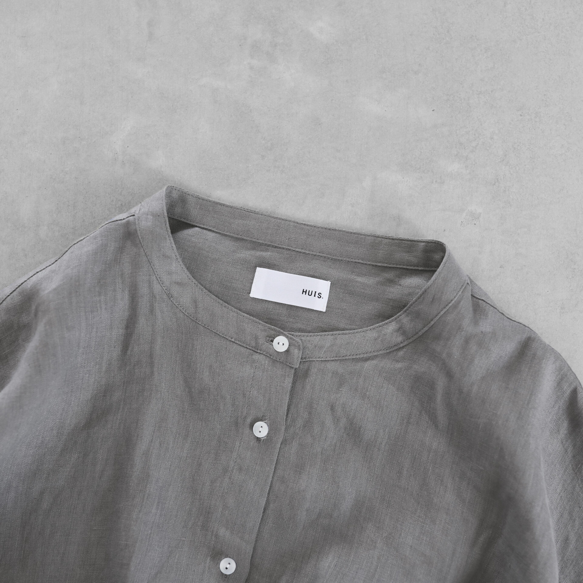 シャトルリネンバンドカラーワイドブラウス【レディス】U104をリリース