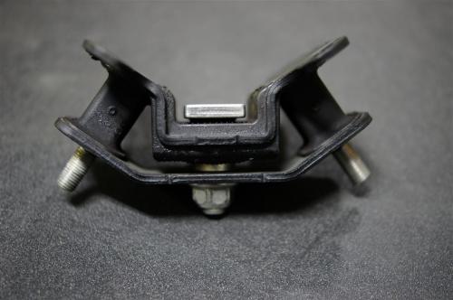 強化ミッションマウント(86/BRZ) 5561 | ロータリー、トヨタ車