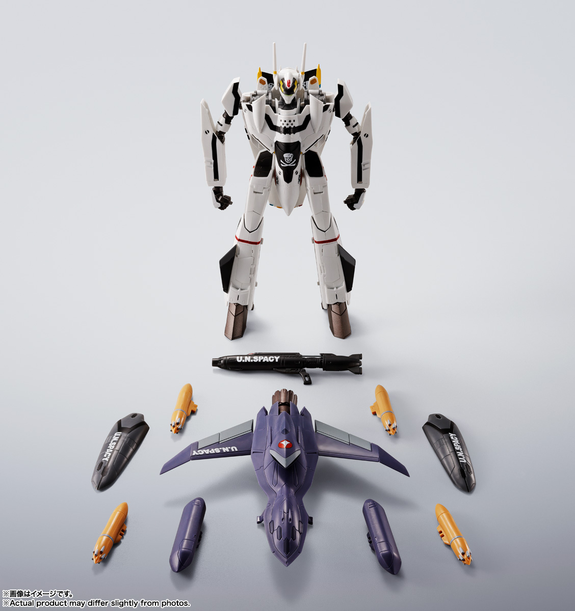 HI-METAL R VF-0Sフェニックス(ロイ・フォッカー機) ＋ QF-2200D-B