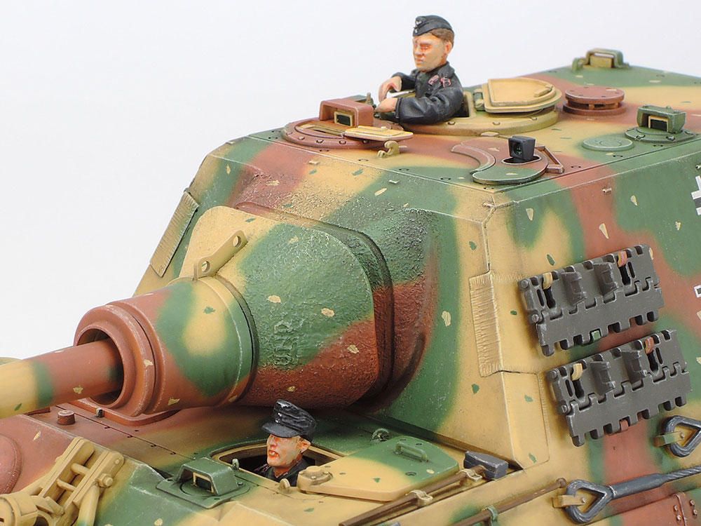 1/35 ドイツ重駆逐戦車 ヤークトタイガー 初期生産型: スケールモデル