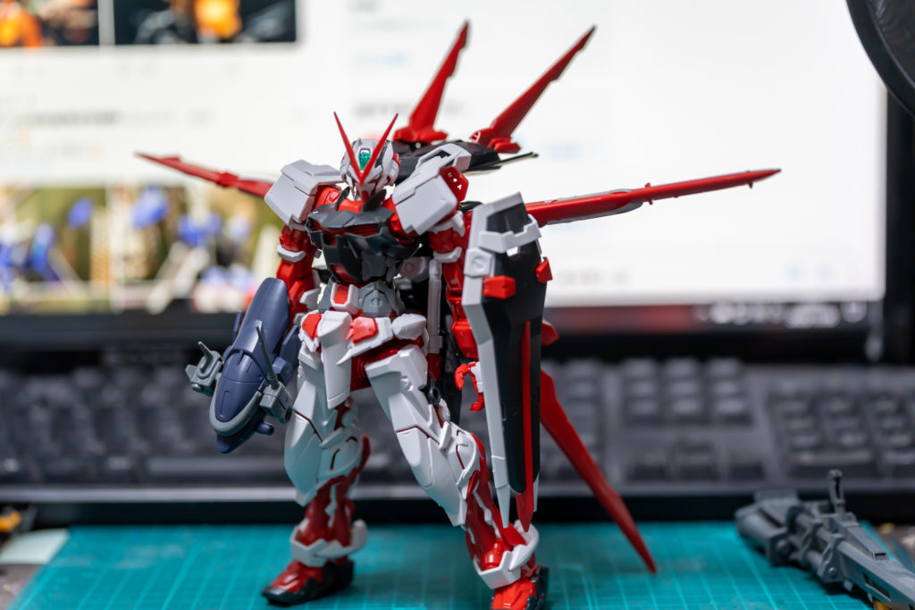 MG ガンダムアストレイ ゴールドフレーム その1 | ten-katsu丼