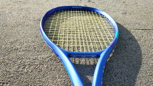 ヨネックス イーゾーン 100 2025 インプレ 評価 感想レビュー 大人気の