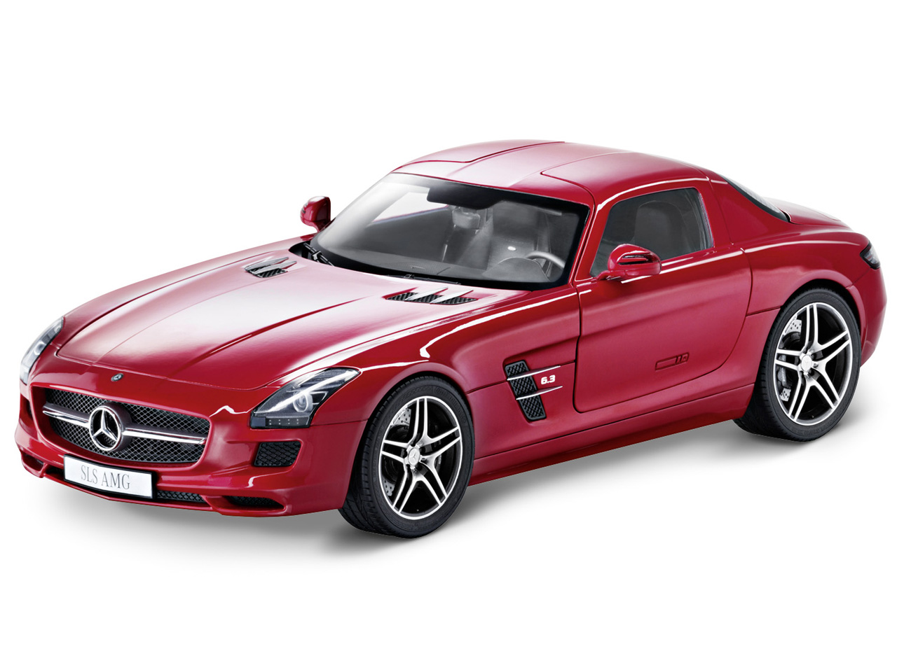 Mercedes miniatures win eight categories in readers' poll