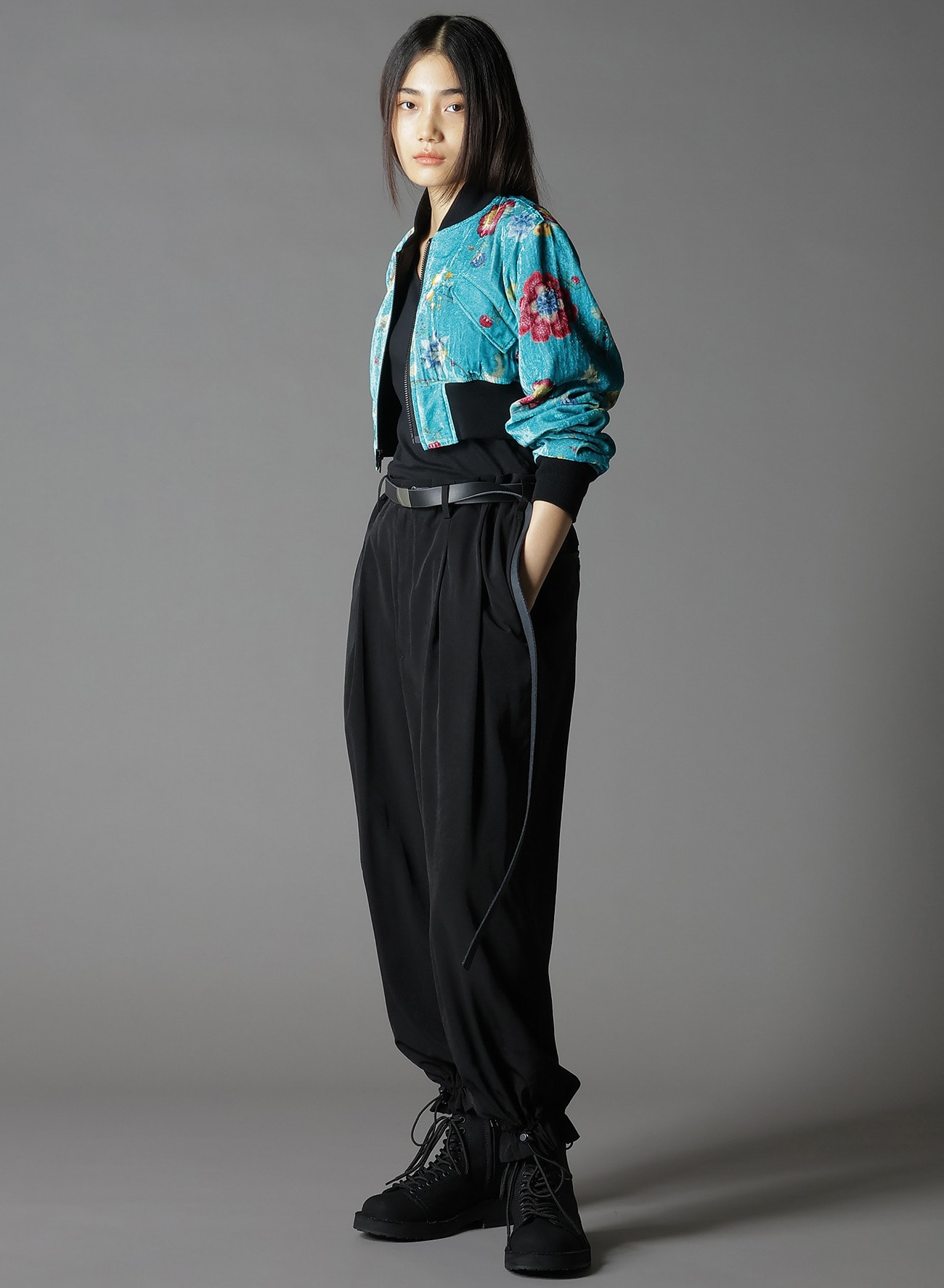 RAYON VELVET CHINESE FLOWER+NY SWITCHING MATERIAL SHORT JACKET