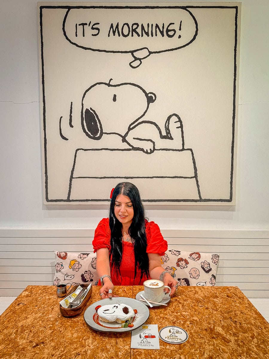 Snoopy Café In Japan - Visit Peanuts Café SUNNY SIDE Kitchen!