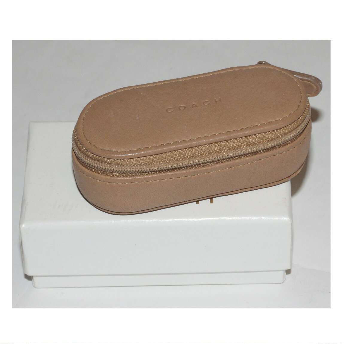 楽天市場】ピルケース コーチの通販