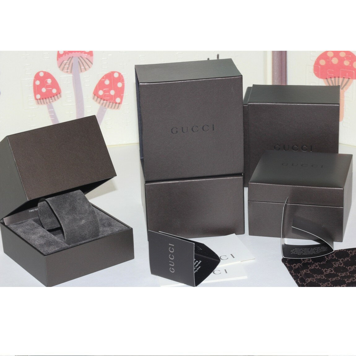 楽天市場】グッチ GUCCI（腕時計収納ケース｜腕時計用アクセサリー