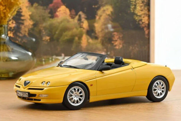 楽天市場】アルファロメオ スパイダー 1／18の通販