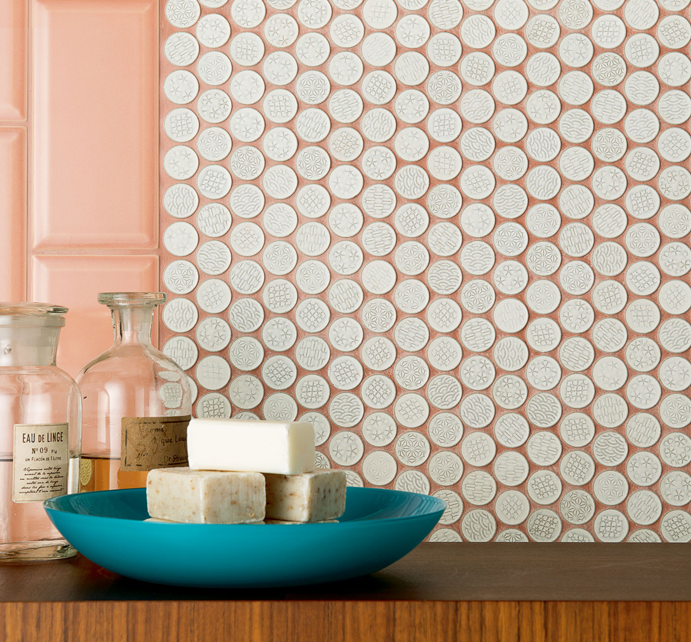 833セラドン-F | BISCUIT | BISCUIT | tiles by HiRATA TILE | 新築