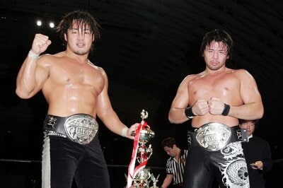 写真：棚橋弘至 中邑真輔とのコンビで04年初のIWGPタッグ王座