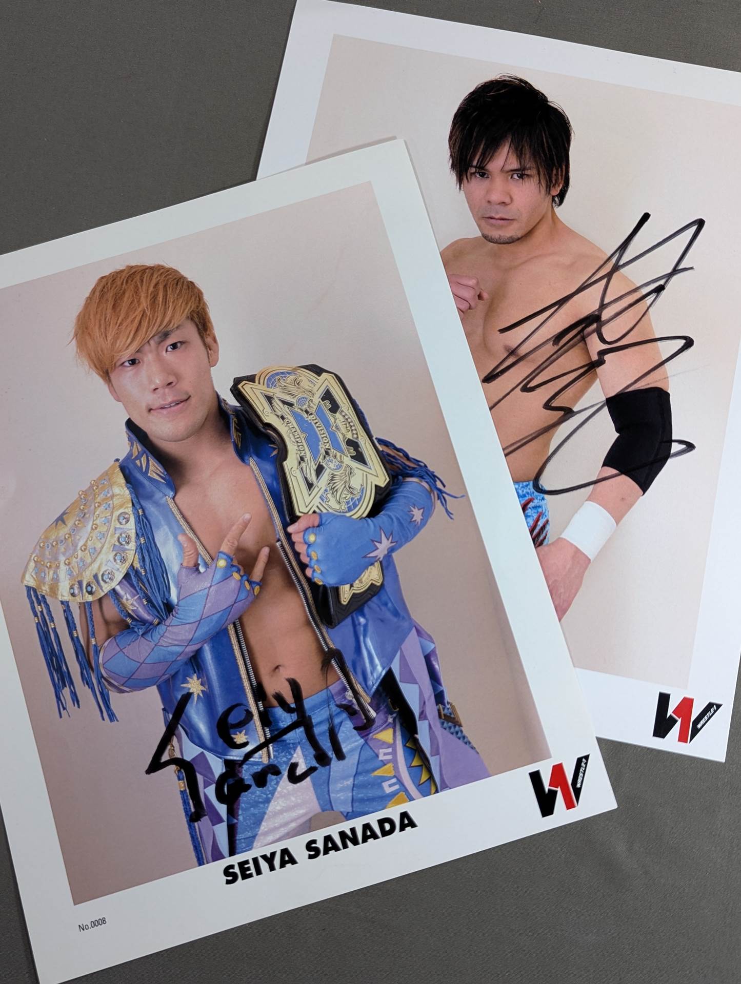 WRESTLE-1 直筆サイン入り 公式ポートレート 2枚セット – 闘道館