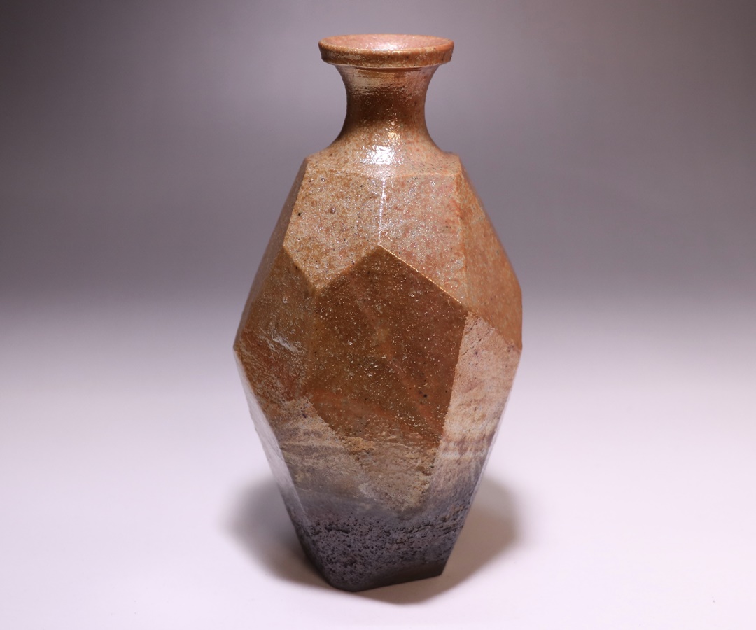 中原幸治 作 「備前土裾濃金彩酒呑」 ～備前焼専門卸小売店 川口陶楽苑～