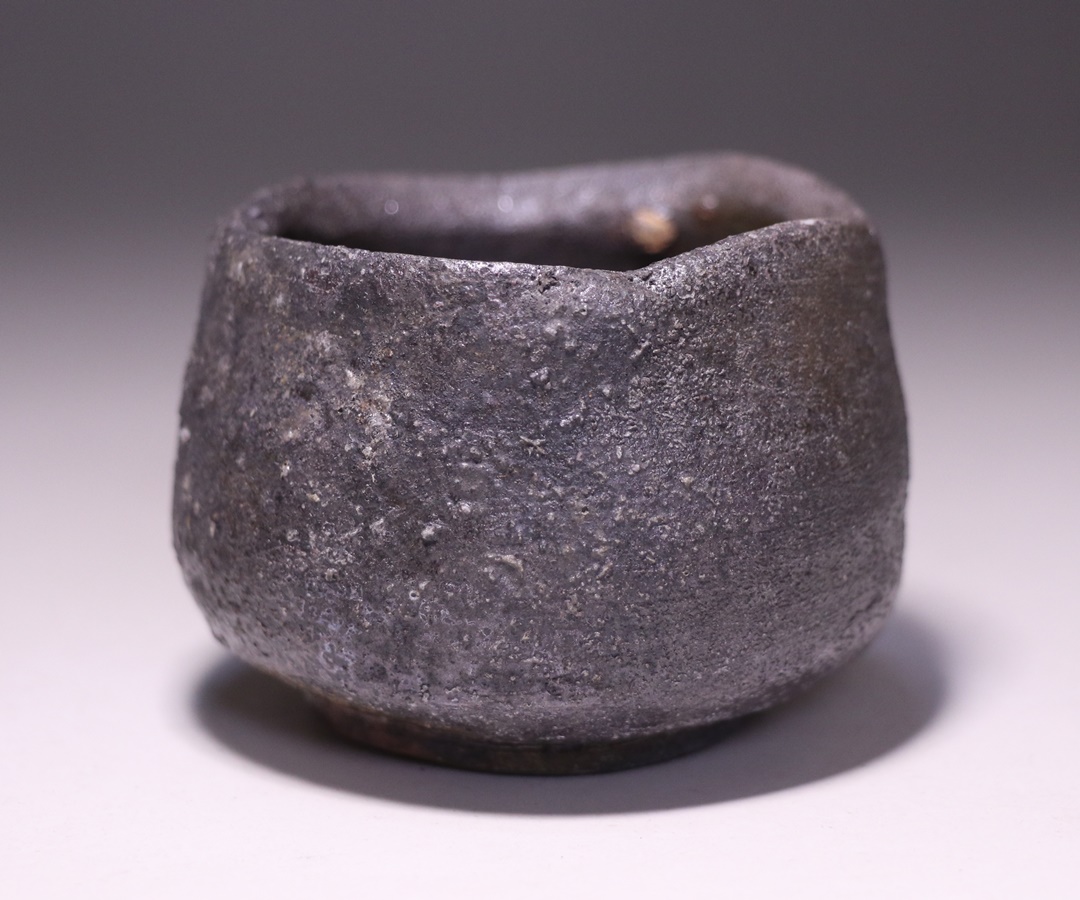 中村 真 作 「備前酒呑」 ～備前焼専門卸小売店 川口陶楽苑～