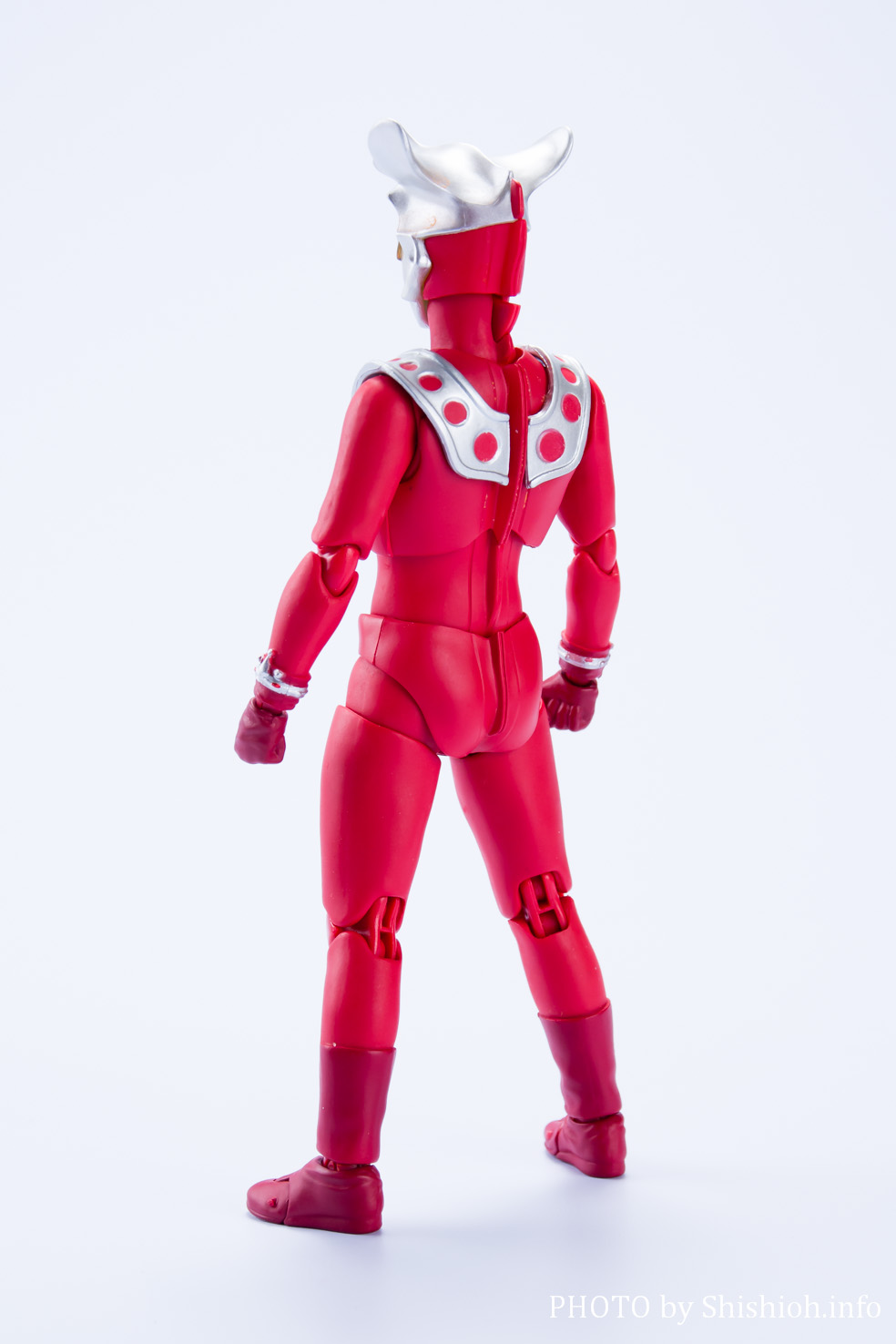 レビュー】S.H.Figuarts ウルトラマンレオ
